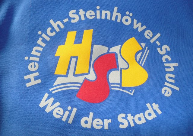 Veredelung mit Flockfolie auf Sweatshirt