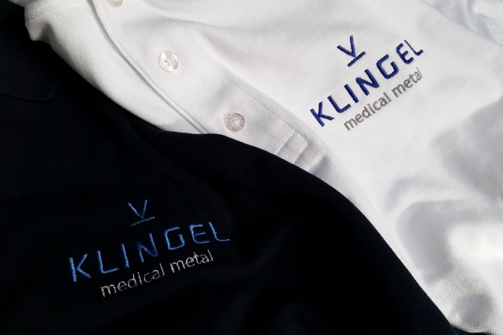 Veredelung mit Stickerei auf Poloshirt - Industriefirma