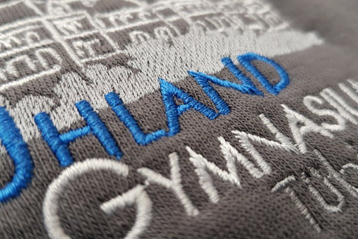 Veredelung mit Stickerei Sweatshirt - Schule