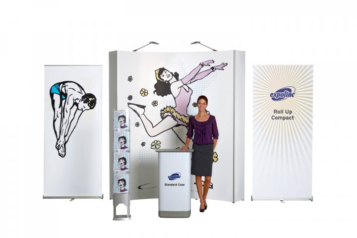 Expolinc Beispielstand Kombination 3x3 Standard, Roll Up Compact, Brochure Stand Single